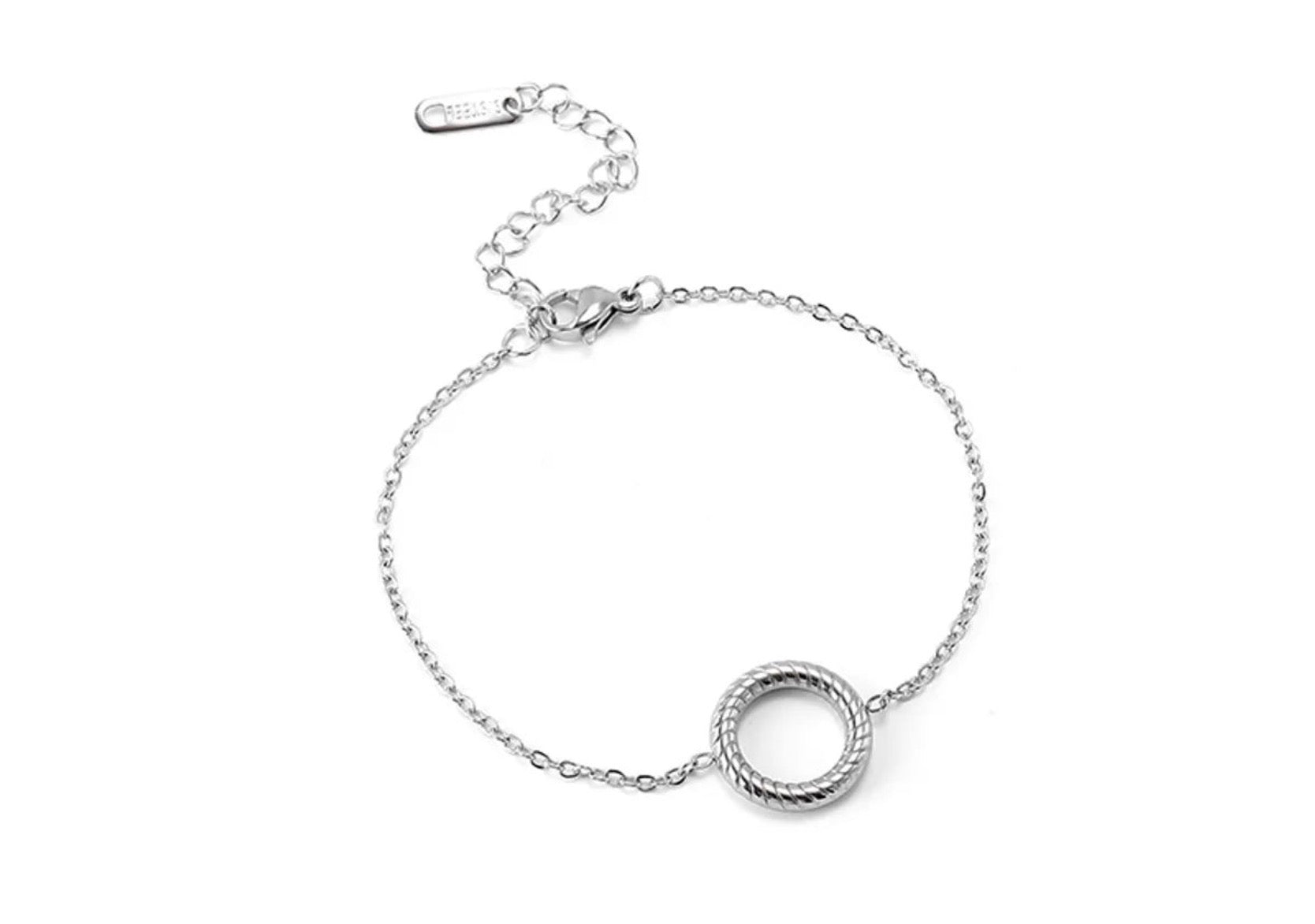 Simple Round Bracelet