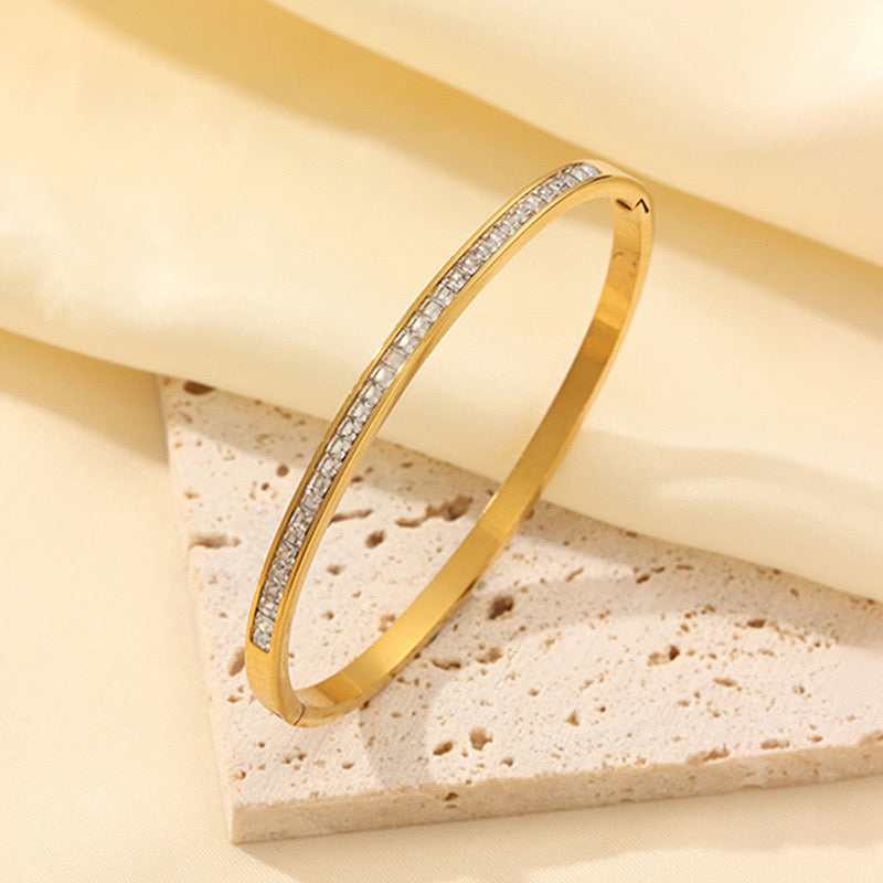 Shining Bangle
