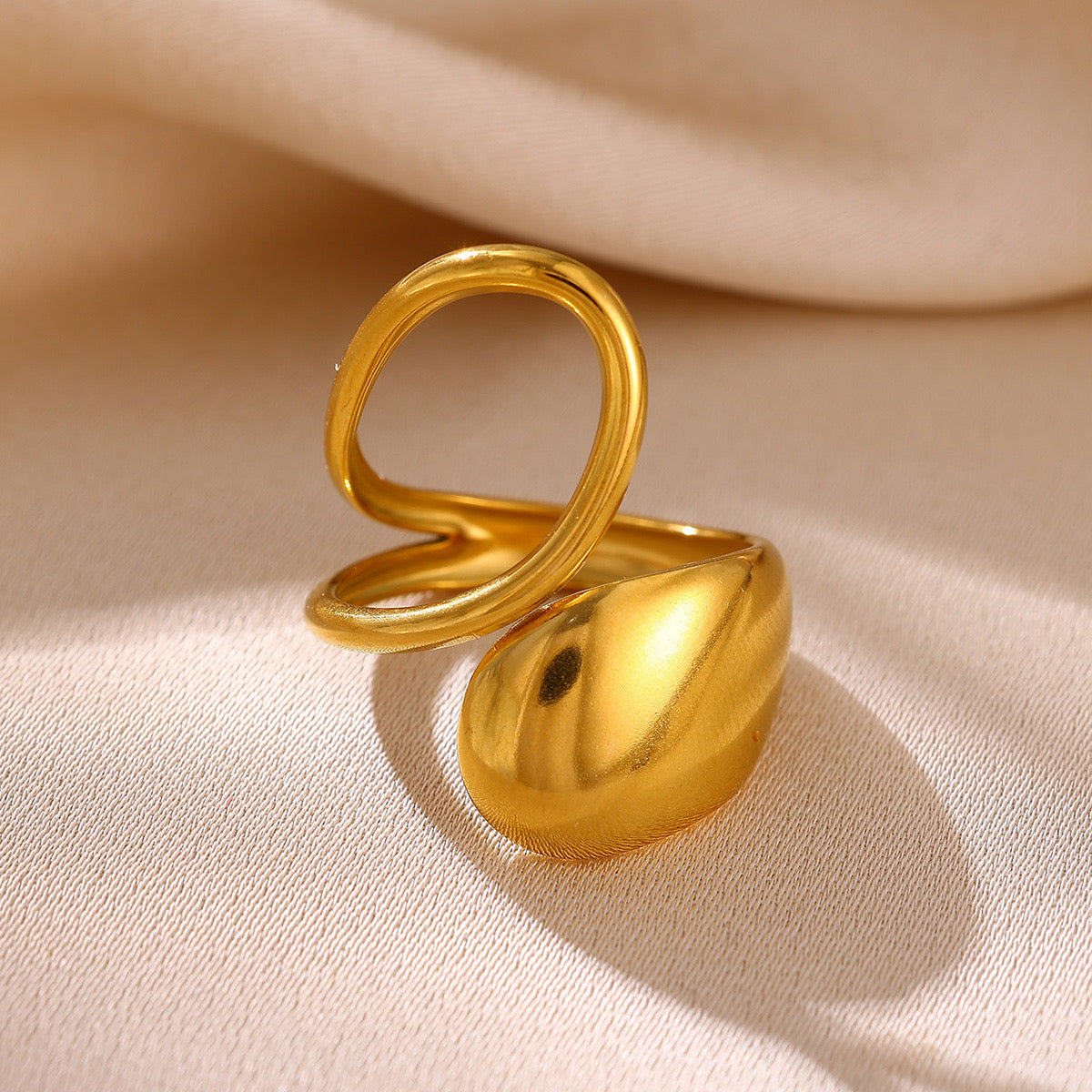 Asymmetrical Ring