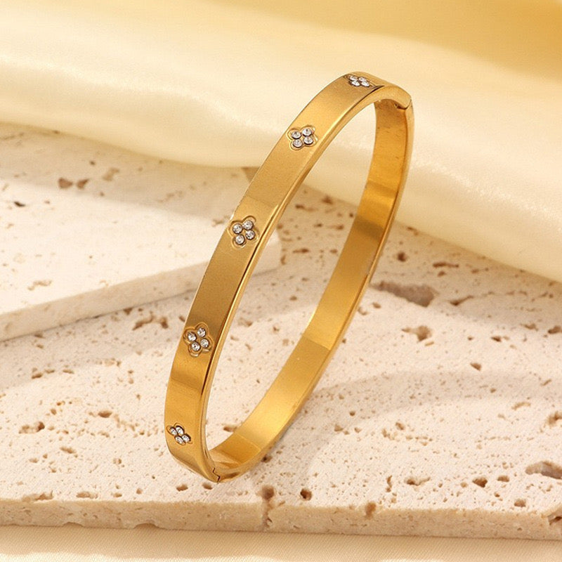 Minimalist Flower Bangle