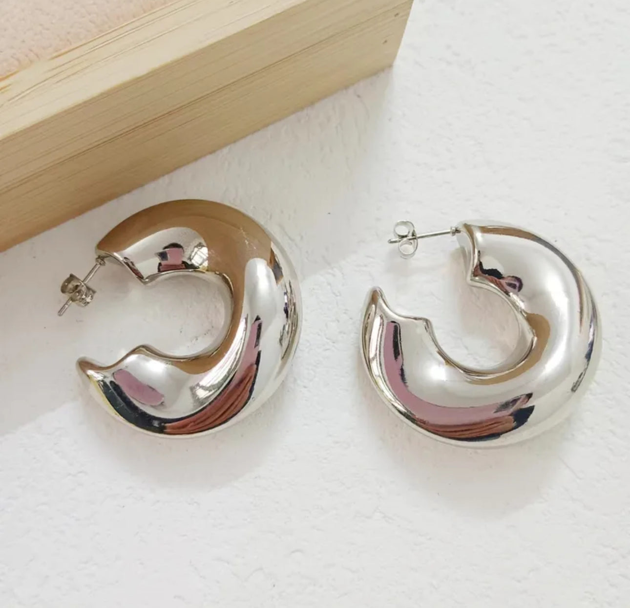 Open Oval Hoops