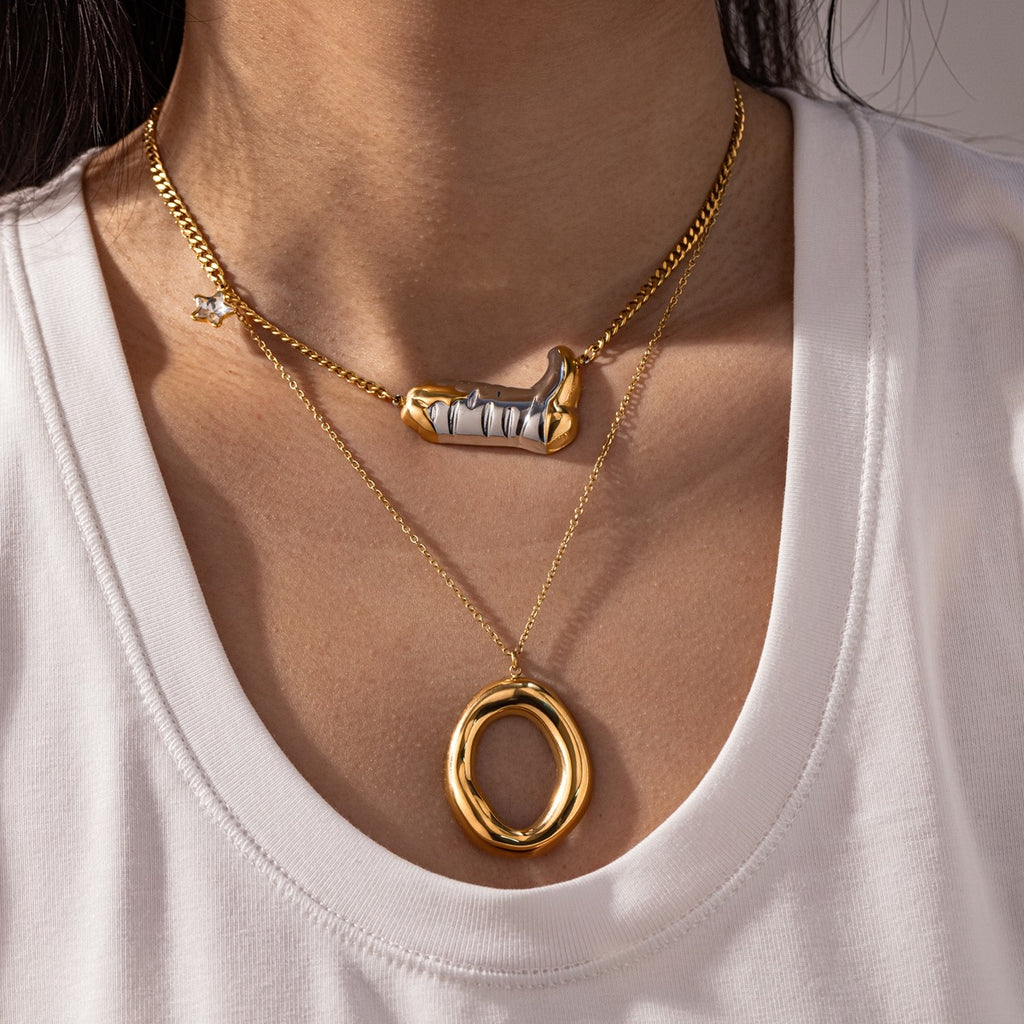 Oval Necklace